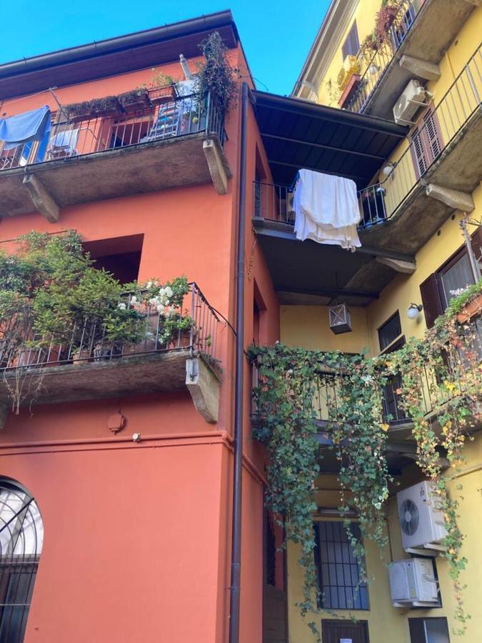Monolocale Milano Centro Appartement Buitenkant foto