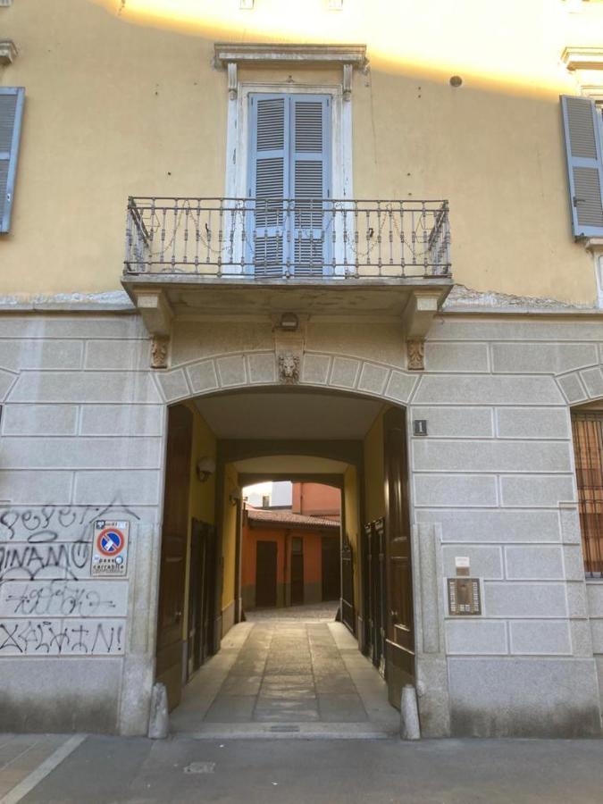 Monolocale Milano Centro Appartement Buitenkant foto