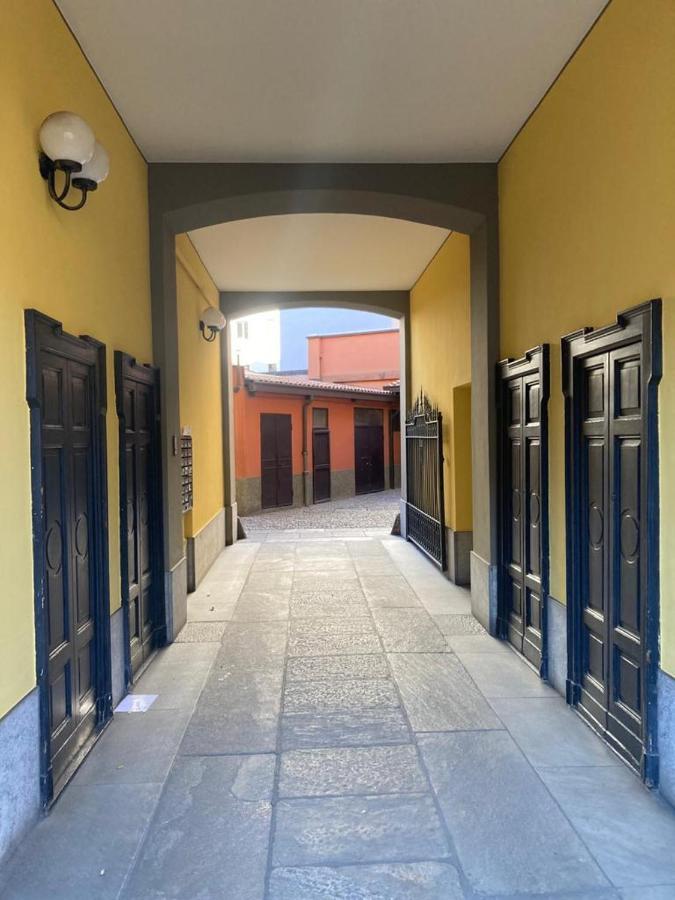Monolocale Milano Centro Appartement Buitenkant foto